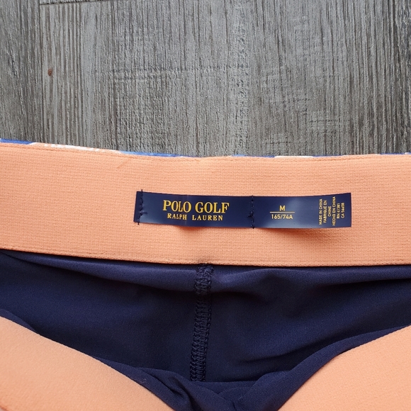 Like new golf skirt - Picture 2 of 3